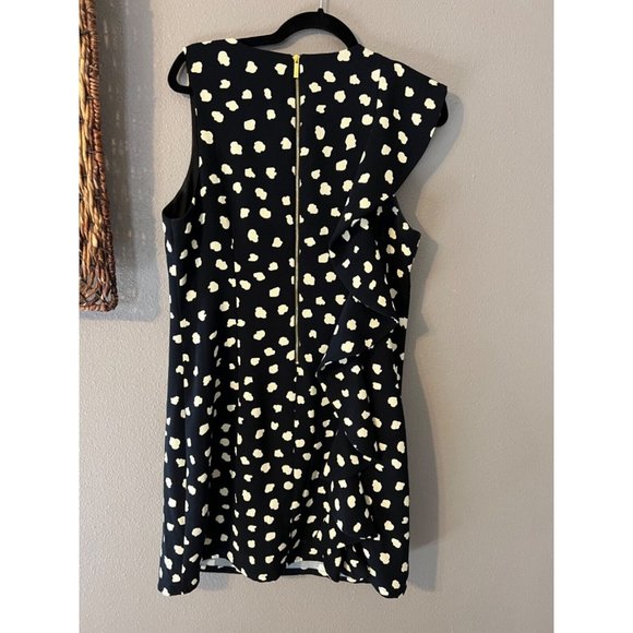 Julie Brown Dress 10 Black Ivory Stretch Career Church Washable - Picture 11 of 11